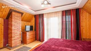 Гостевой дом Goryanka Яремче Большой двухместный номер с 1 кроватью-3